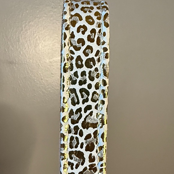 NWT Consuela Combi wristlet wallet with pocket pouch & secure card slot wallet. - Picture 6 of 7